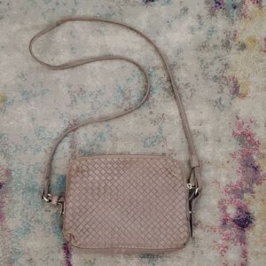 Margot Genuine Leather Basket Weave Crossbody Bag in Greige